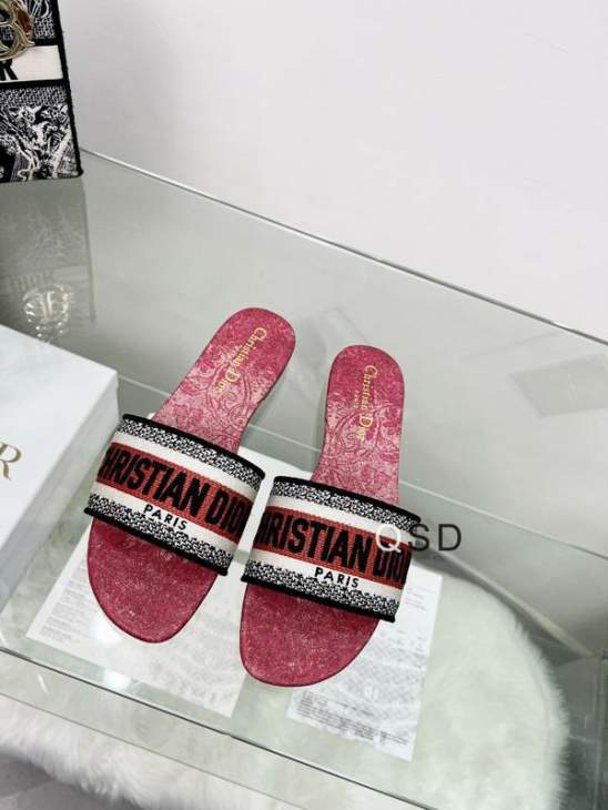 Picture of Dior Slippers _SKUDiorsz34-46SD01193016
